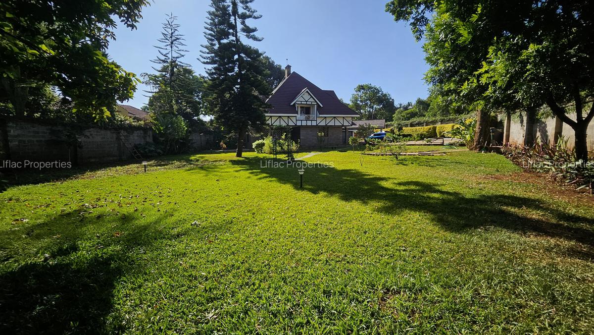 4 Bed House with En Suite in Runda - 1