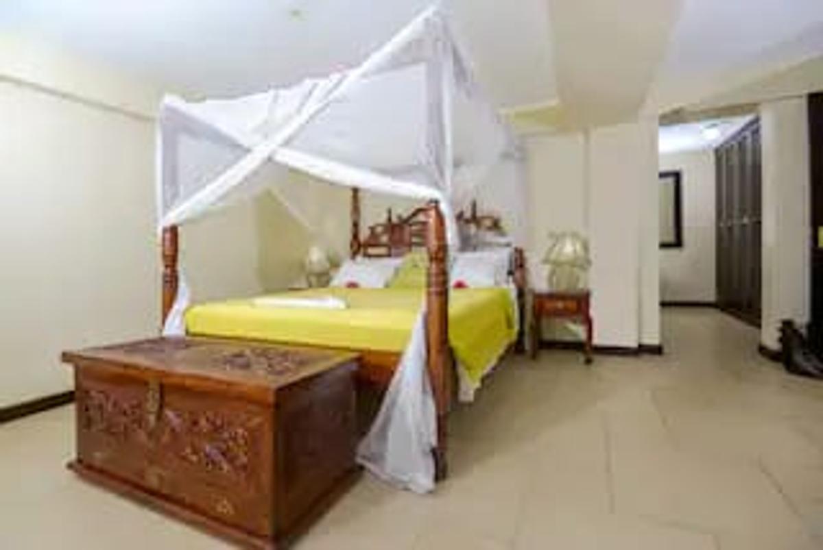 Furnished 2 Bed Apartment with En Suite in Watamu - 4