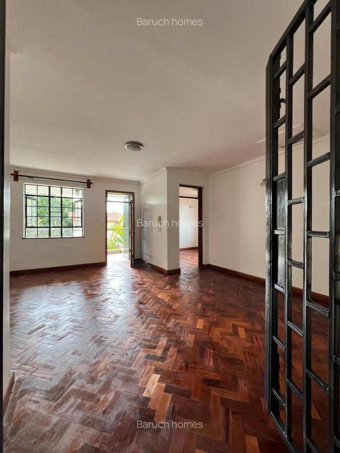 4 Bed Villa with En Suite in Kitisuru - 12