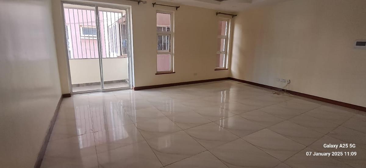 3 Bed Apartment with En Suite at 2Nd Ave Parklands - 2