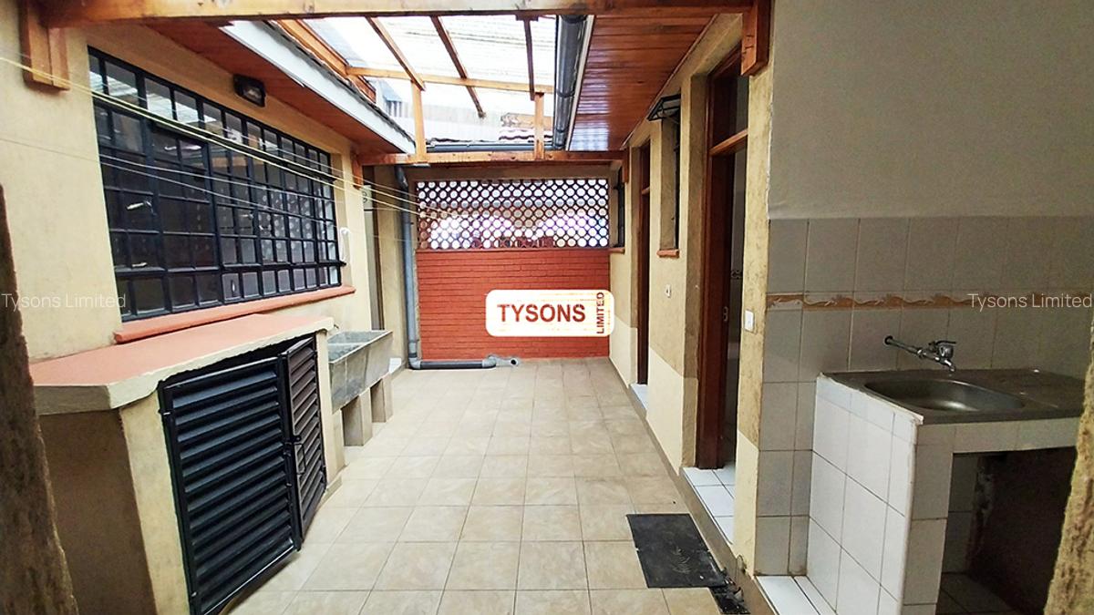 5 Bed Villa with En Suite in Kileleshwa - 12