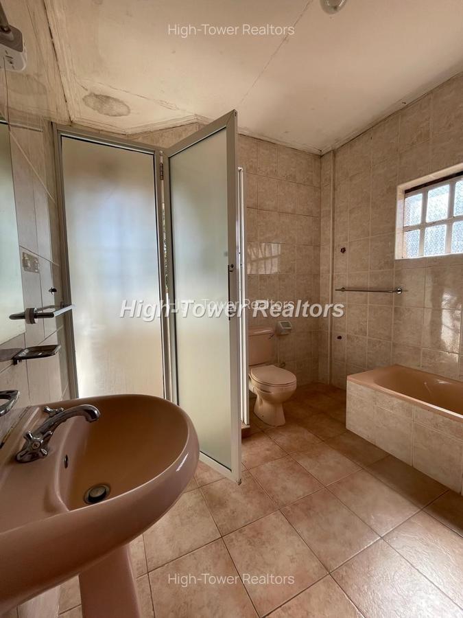 4 Bed House with En Suite in Karen - 14