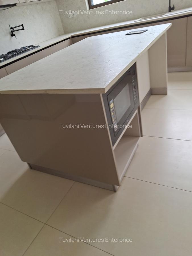 4 Bed Villa with En Suite at Nyali Mombasa - 19