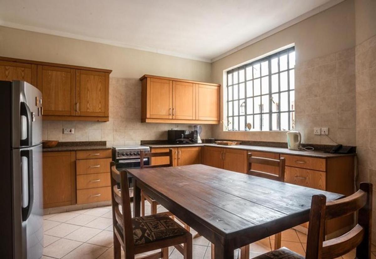 3 Bed Apartment with En Suite in General Mathenge - 7