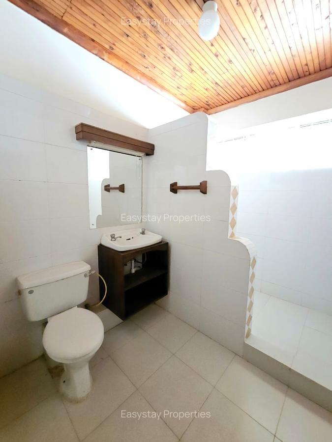 4 Bed Townhouse with En Suite in Spring Valley - 7