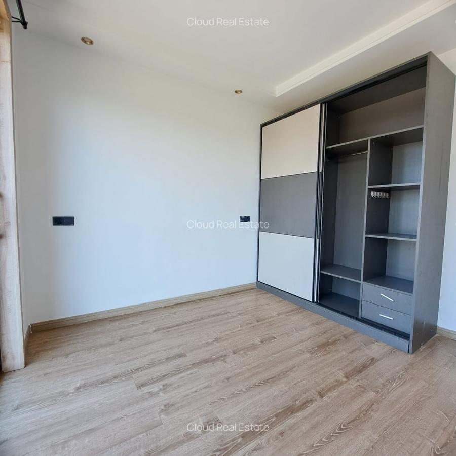 2 Bed Apartment with Gym in Lavington - 7