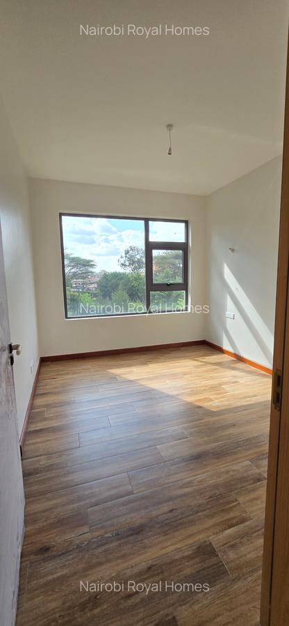 6 Bed Townhouse with En Suite at Convent Drive - 17