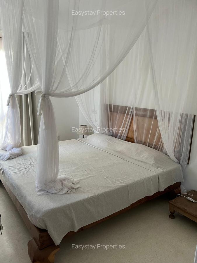 3 Bed Villa with Swimming Pool in Watamu - 16