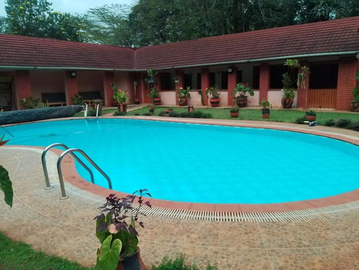 Serviced 2 Bed Apartment with En Suite in Runda - 1