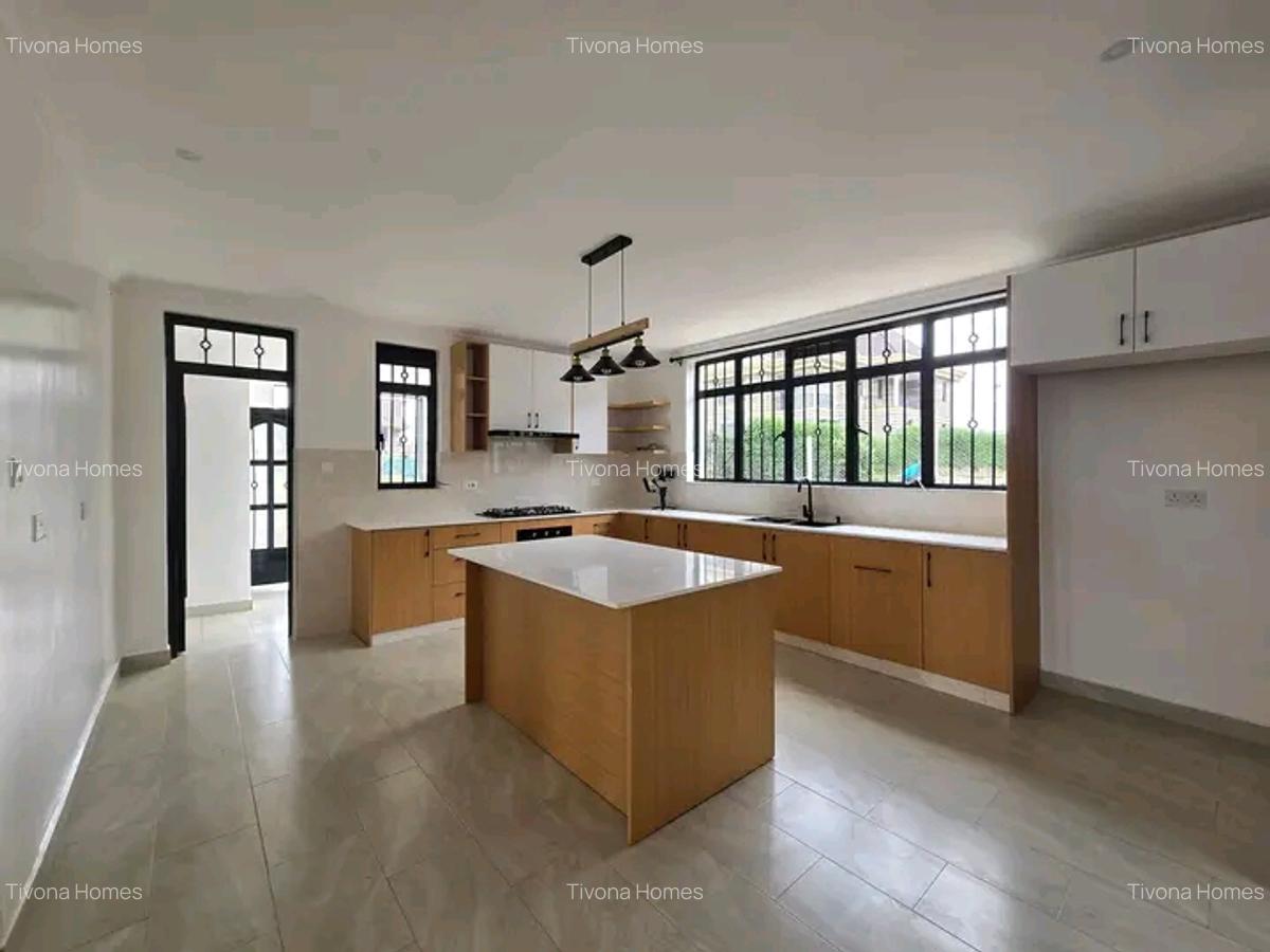 4 Bed House in Ruiru - 10