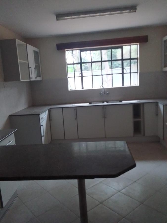 5 Bed House with En Suite in Karen - 3