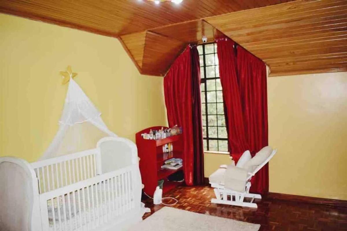 5 Bed Townhouse with Swimming Pool in Lavington - 8