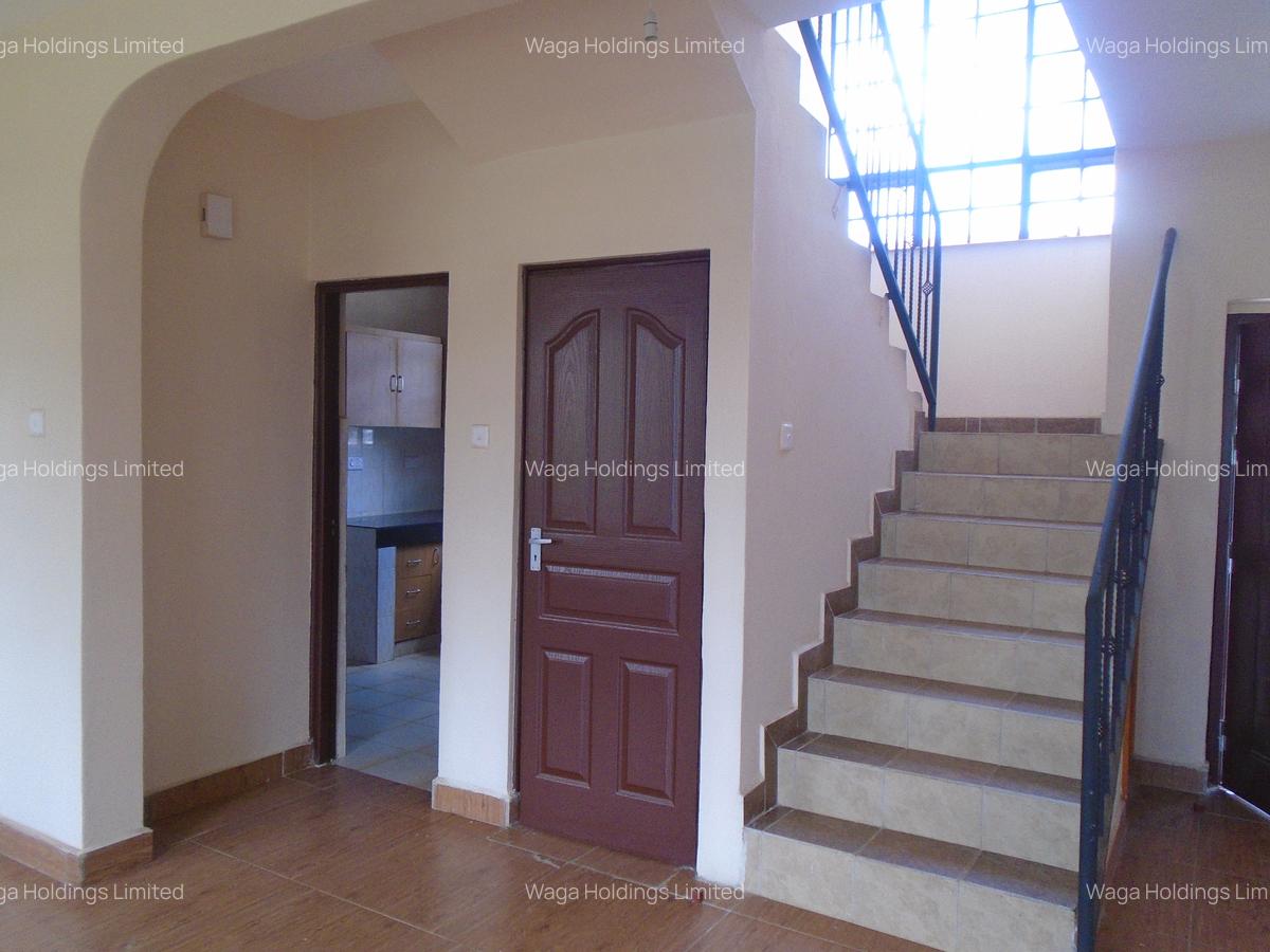 3 Bed House with En Suite in Eastern ByPass - 1