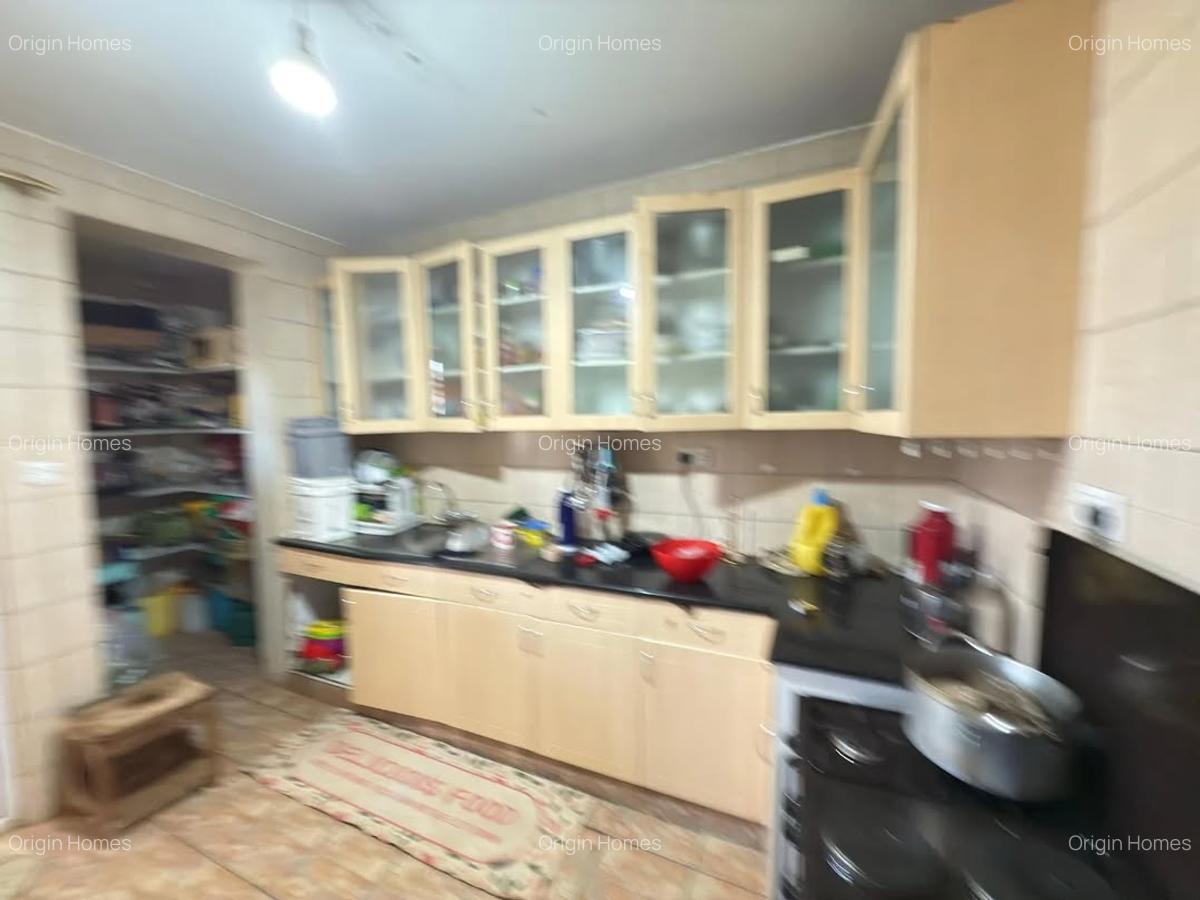 4 Bed Townhouse with En Suite at Jan 20 - 6