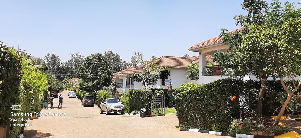 4 Bed Townhouse with En Suite in Westlands Area - 3