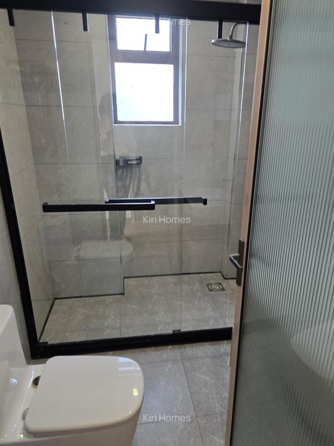 3 Bed Apartment with En Suite in Riverside - 14