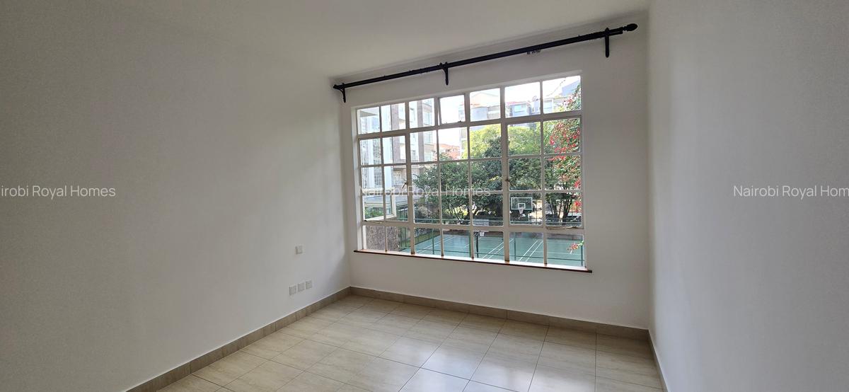 3 Bed Apartment with En Suite at Valley Arcade - 15