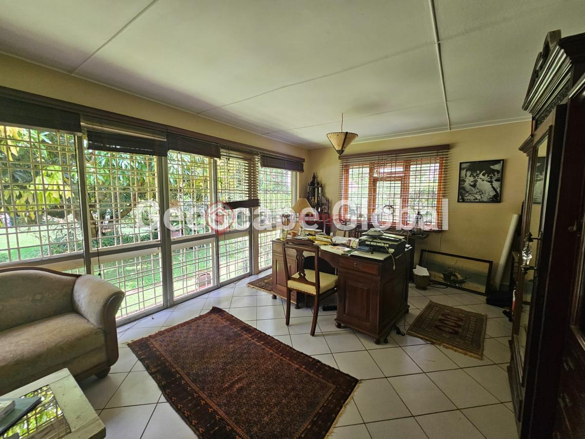 2 Bed House with En Suite in Rosslyn - 7