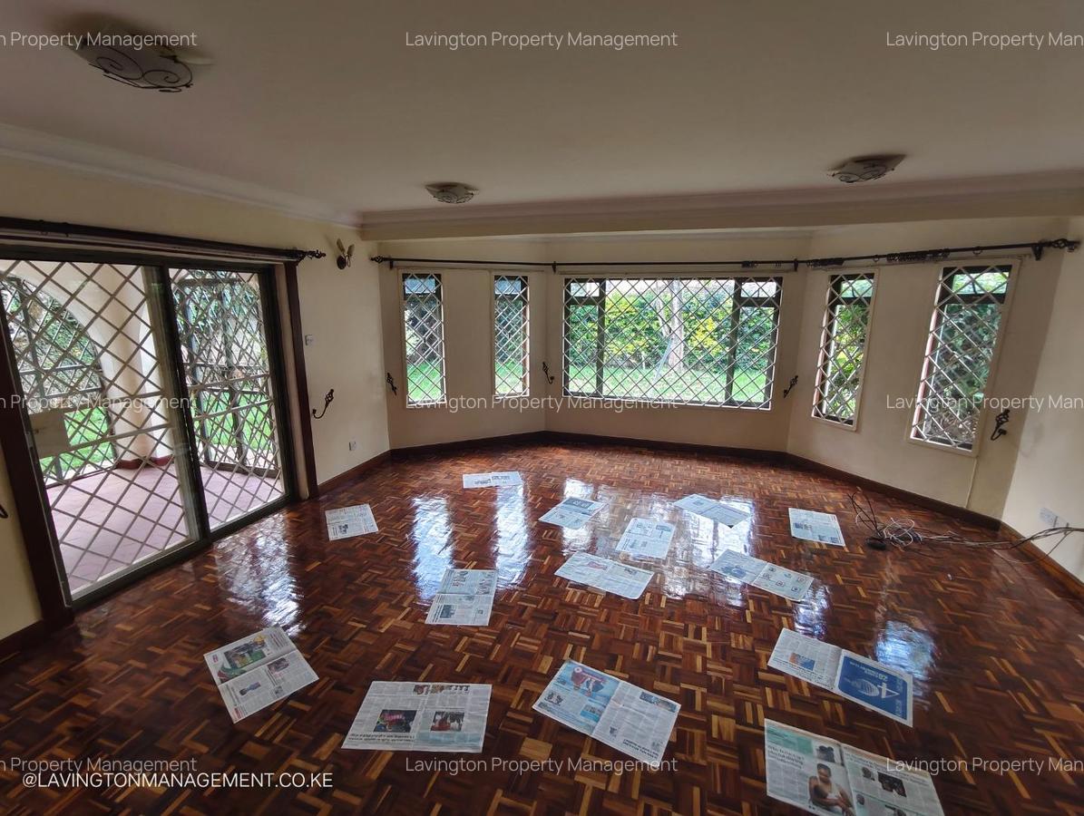 4 Bed Townhouse with En Suite at Lavington Green - 3