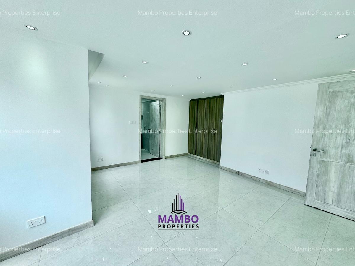 5 Bed House with En Suite at Runda - 7