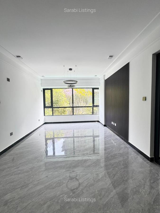 2 Bed Apartment with En Suite in Lavington - 1