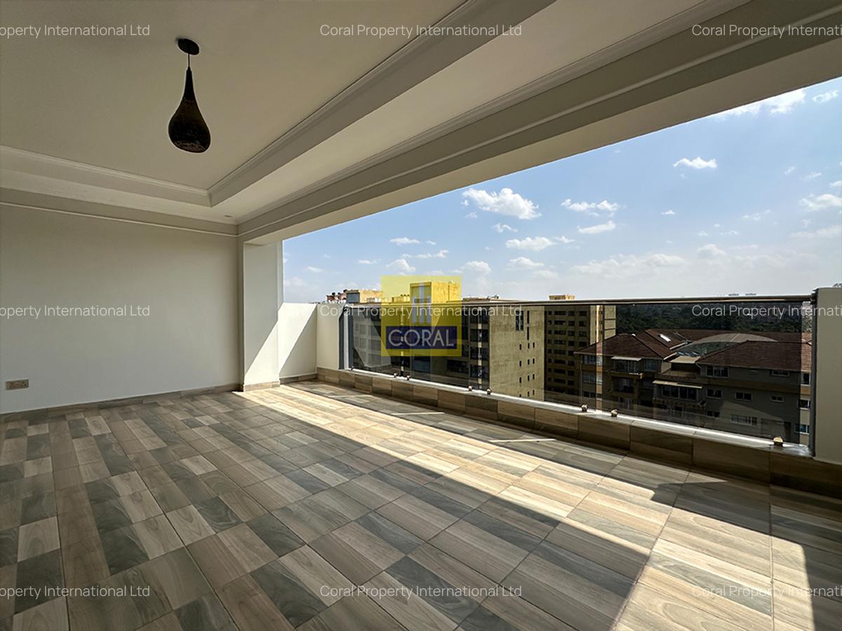 3 Bed Apartment in Riverside - 14