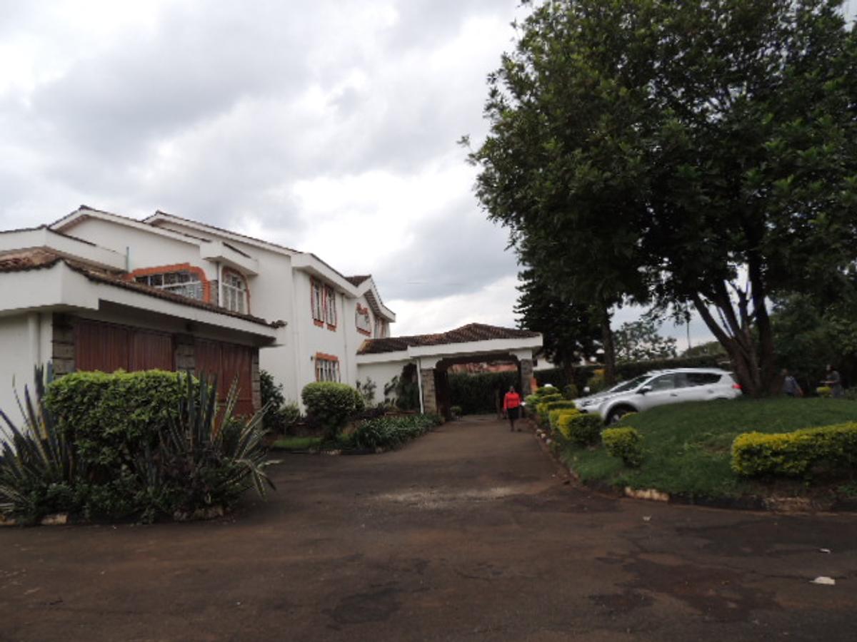 5 Bed Townhouse with En Suite at Runda Mimosa Road - 1