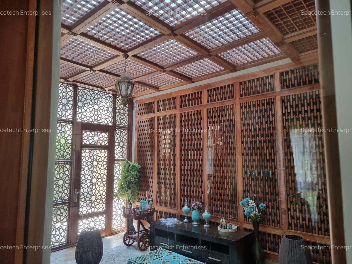 6 Bed Townhouse with En Suite in Lavington - 7