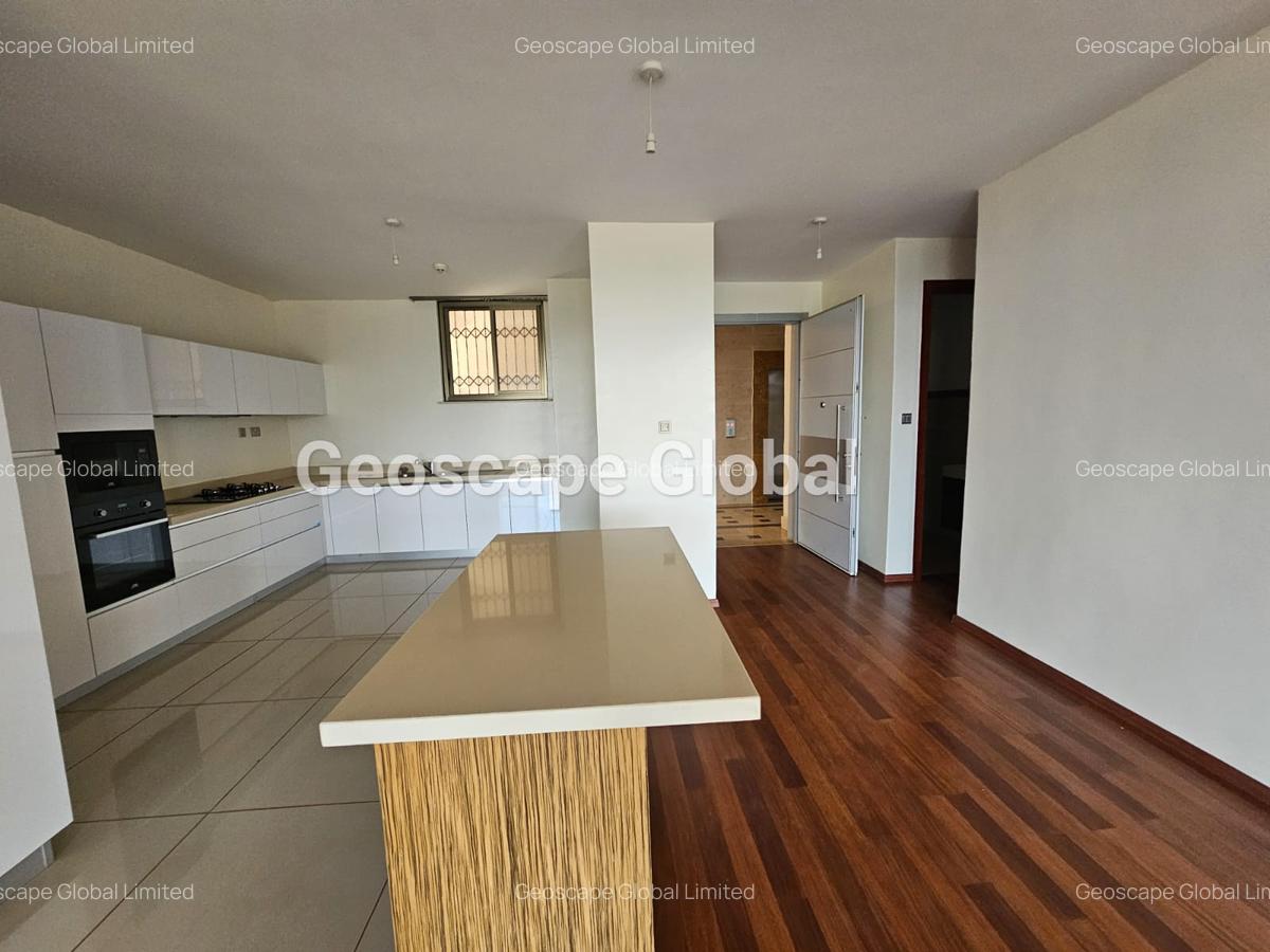 3 Bed Apartment with En Suite in Westlands Area - 9