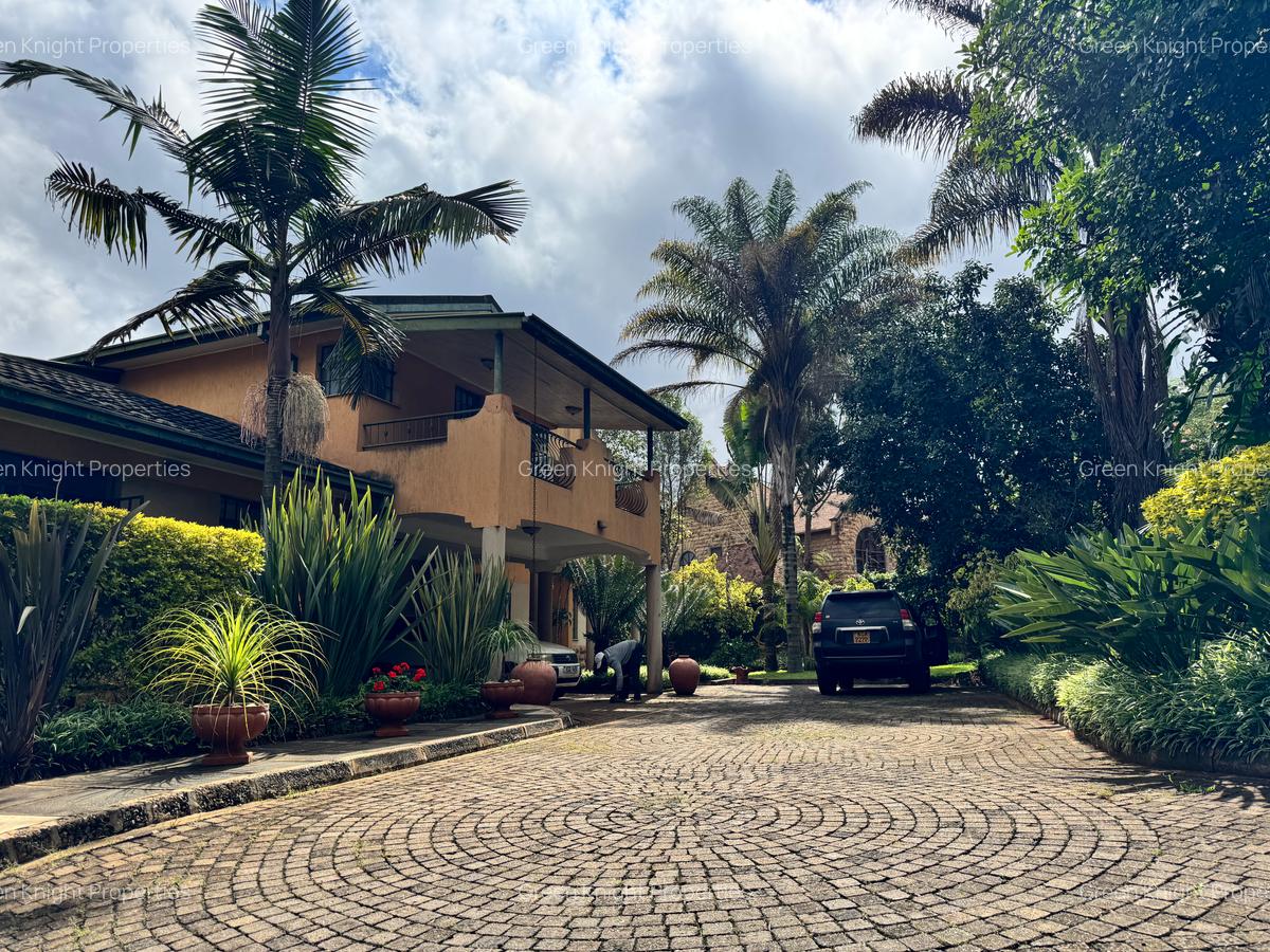 5 Bed House with En Suite in Karen - 3