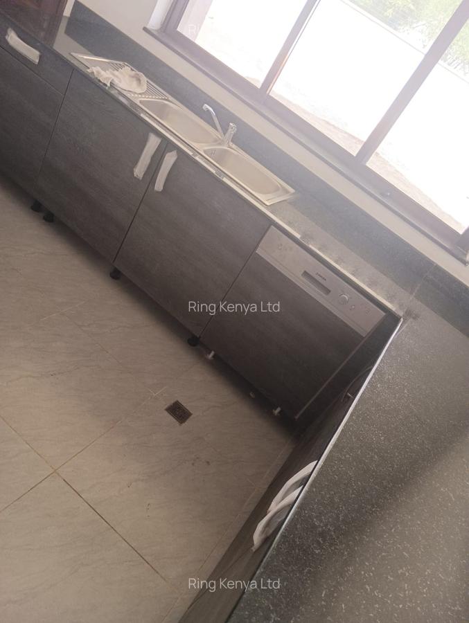 5 Bed Villa with En Suite in Karen - 8