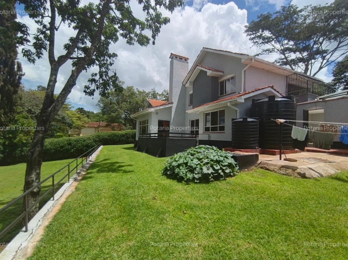 5 Bed House with En Suite in Loresho - 10