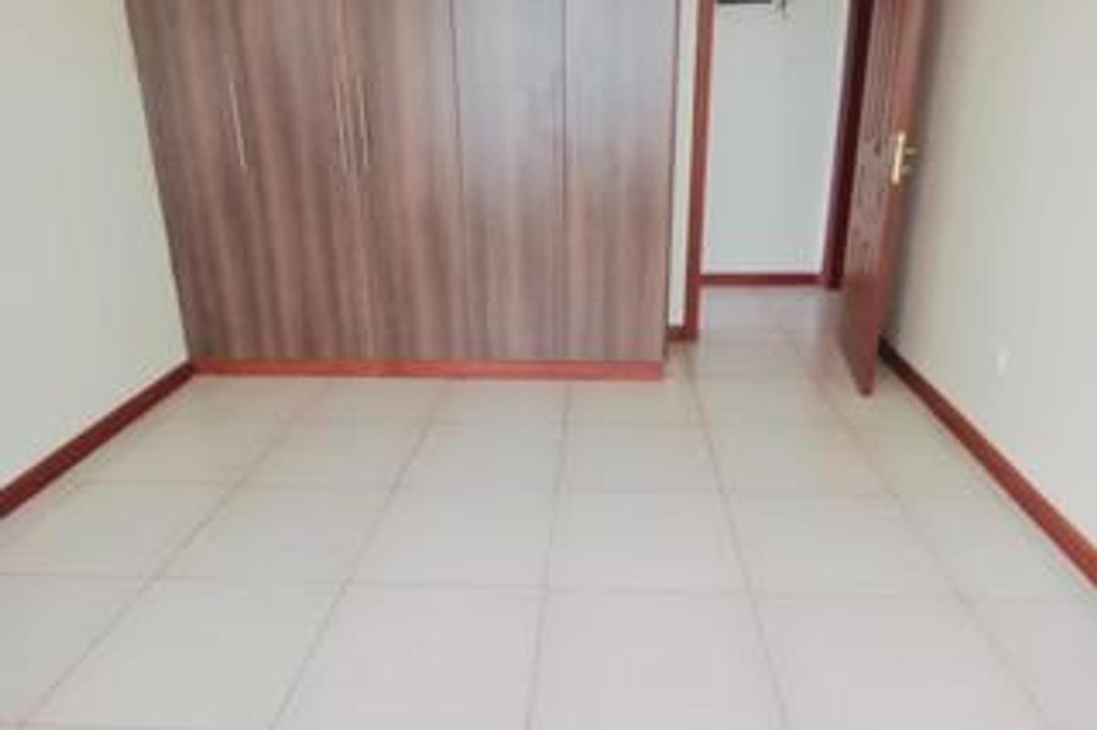 3 Bed Apartment with En Suite at Rhapta Road - 11