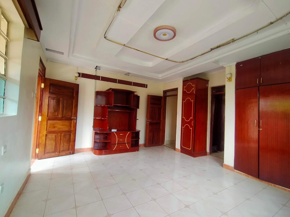 5 Bed House with En Suite in Muthaiga - 4