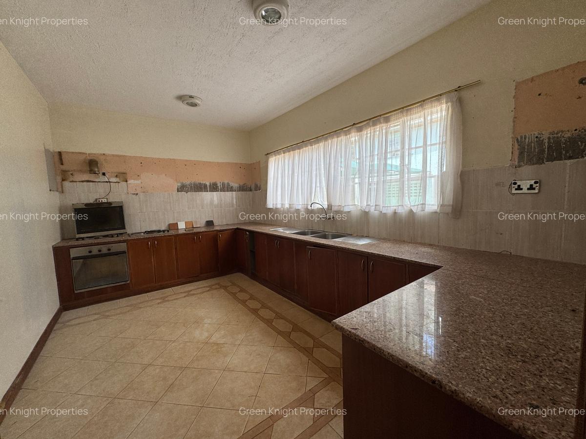 Commercial Property with Service Charge Included in Gigiri - 8