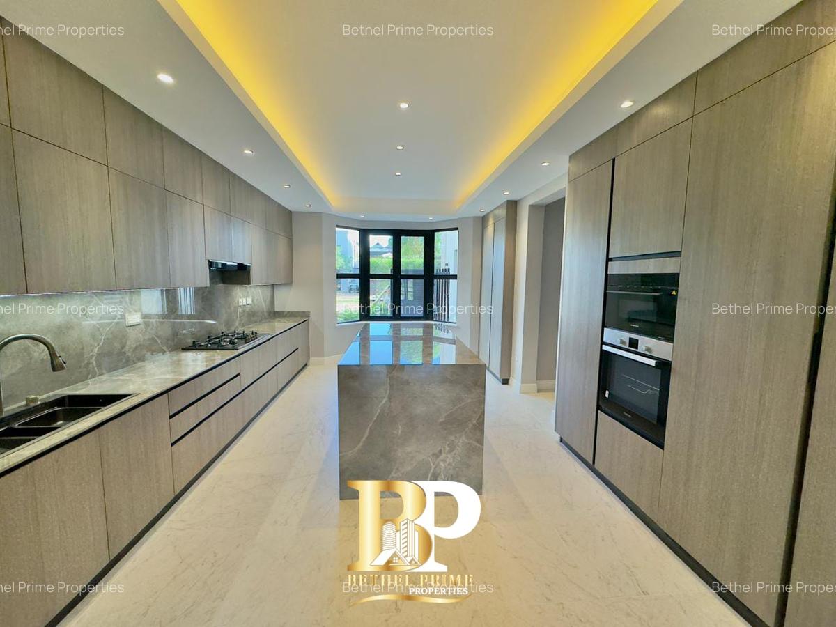 Serviced 3 Bed Apartment with En Suite in Runda - 18