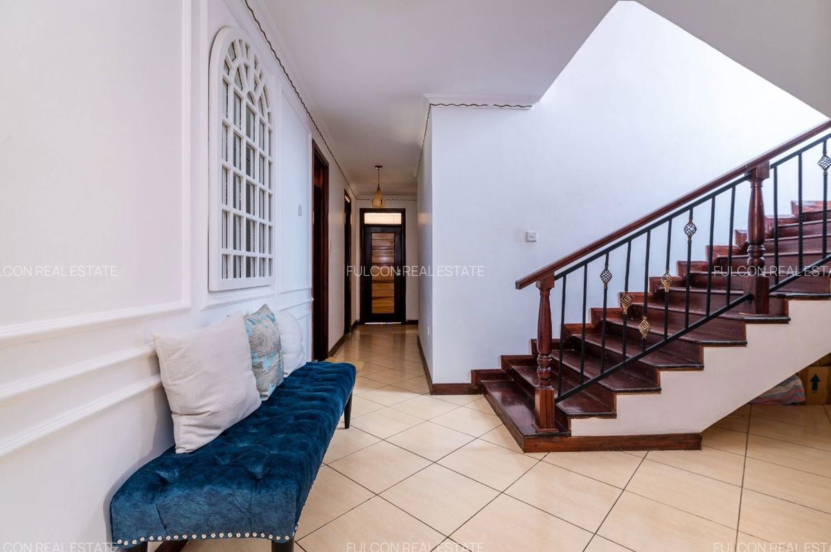 5 Bed Villa with En Suite in Karen - 7