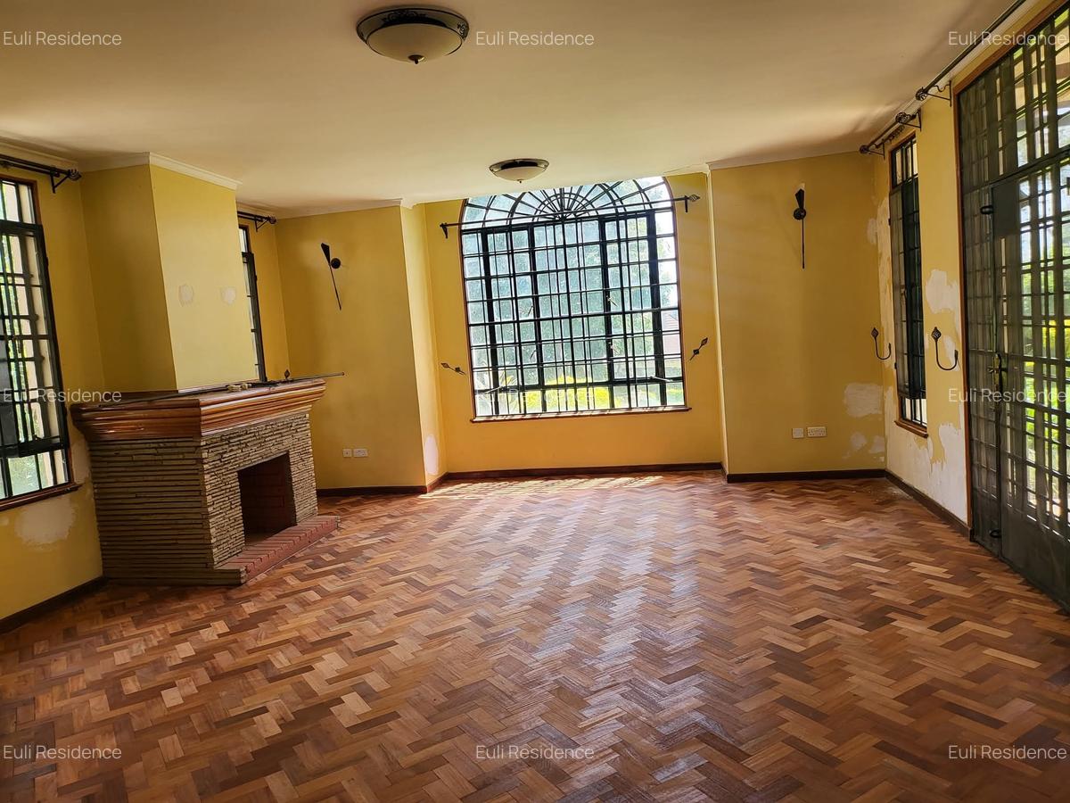 4 Bed Townhouse with En Suite at Ruaka Rd - 2