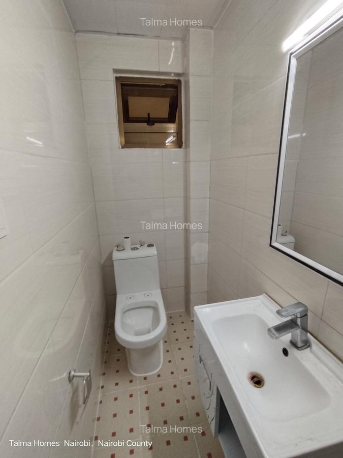 2 Bed Apartment with En Suite at Off Lenana Road - 14