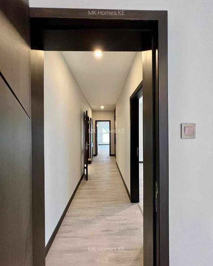 3 Bed Apartment with En Suite at Riverside - 10