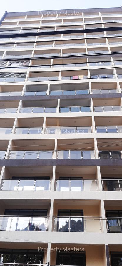 5 Bed Apartment with En Suite at 6Th Avenue Parklands - 1