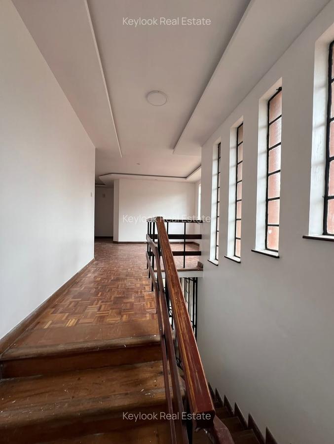 4 Bed Townhouse with En Suite at Lavington Green - 15