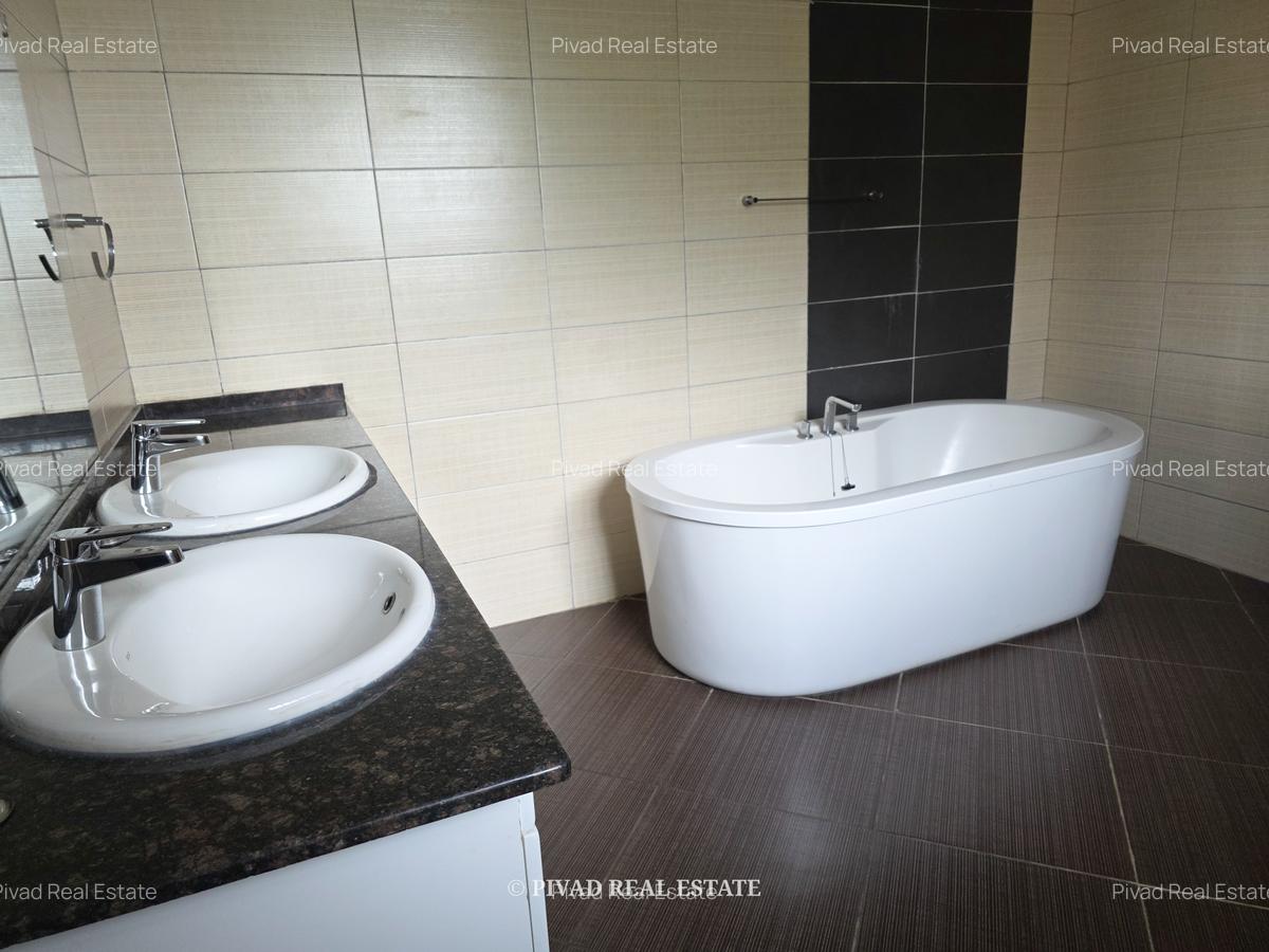 5 Bed House with Staff Quarters in Lower Kabete - 17