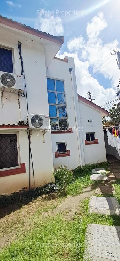 4 Bed House with En Suite at Nyali - 7