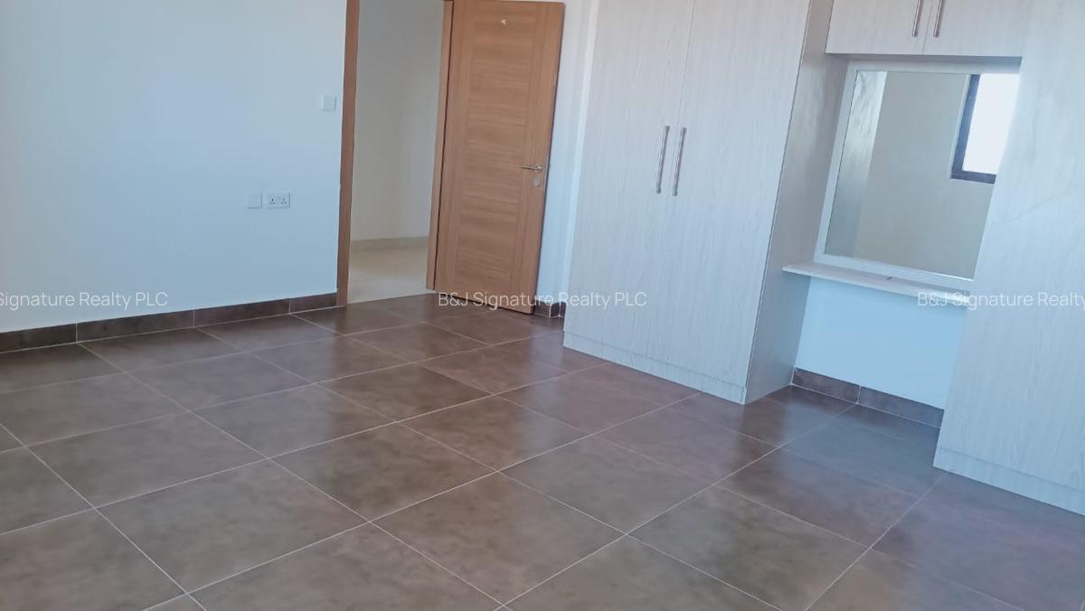 3 Bed Apartment with En Suite in Westlands Area - 10