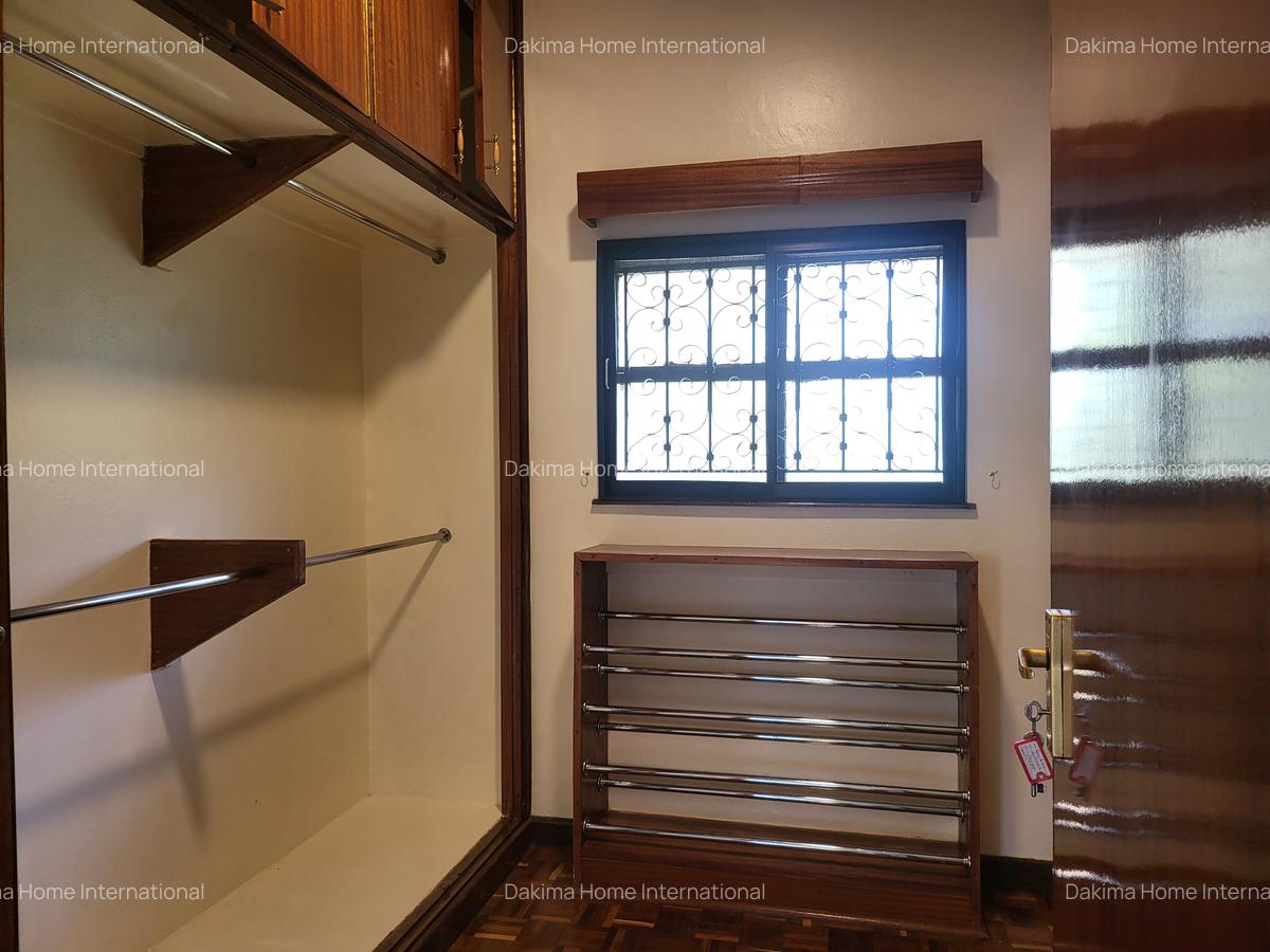 4 Bed House with En Suite in Thigiri - 16