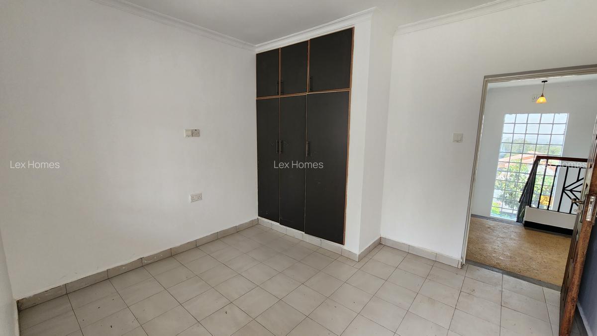 4 Bed House with En Suite at Nkoroi - 12