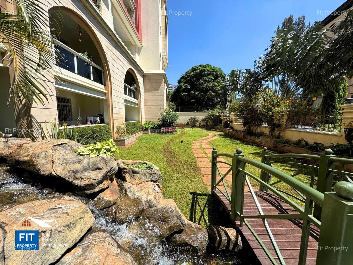 3 Bed Apartment with En Suite in Parklands - 16