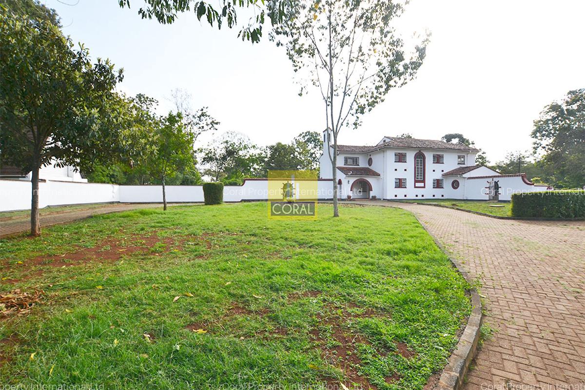 Office with Garden in Rosslyn - 1