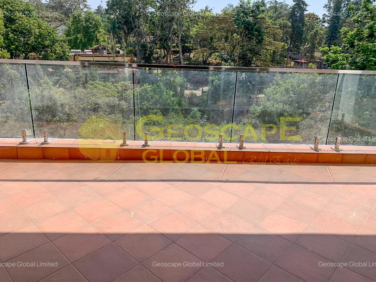 3 Bed Apartment with En Suite in Westlands Area - 14